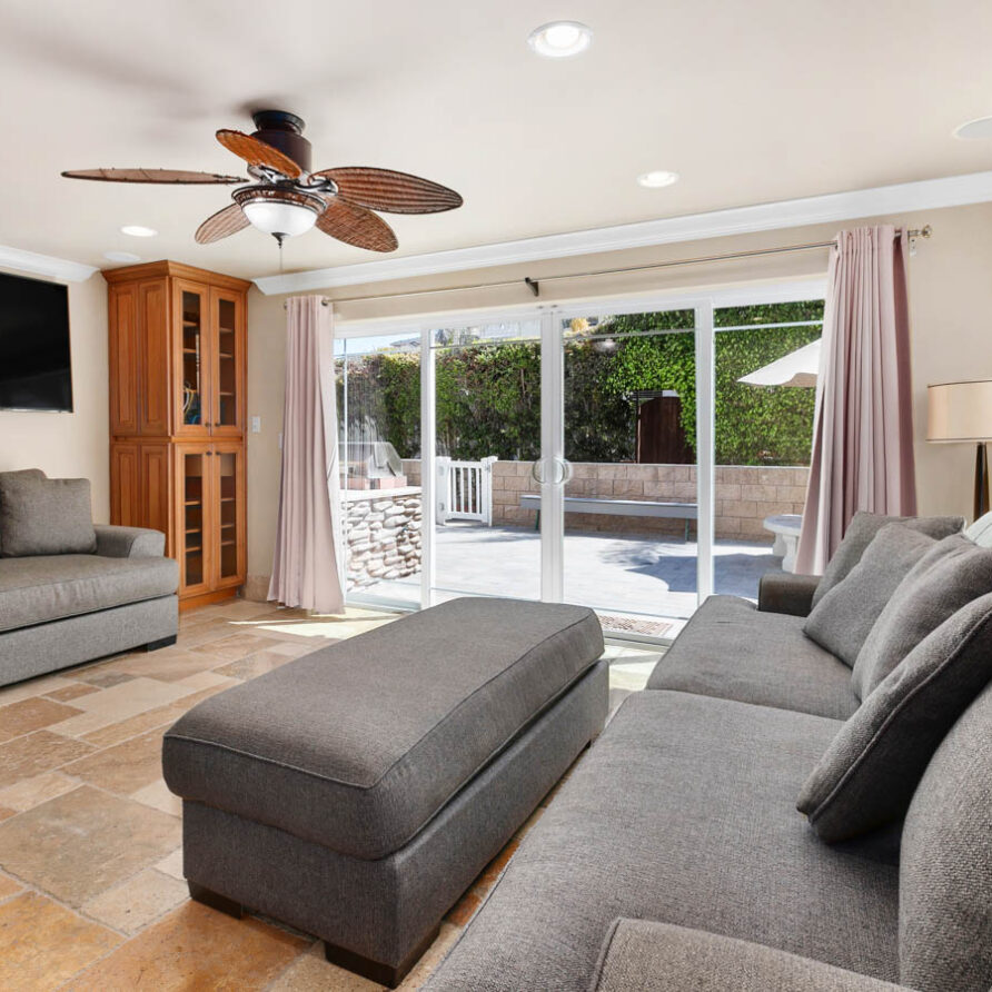 726 Coronado Court Photo 7 Living Room