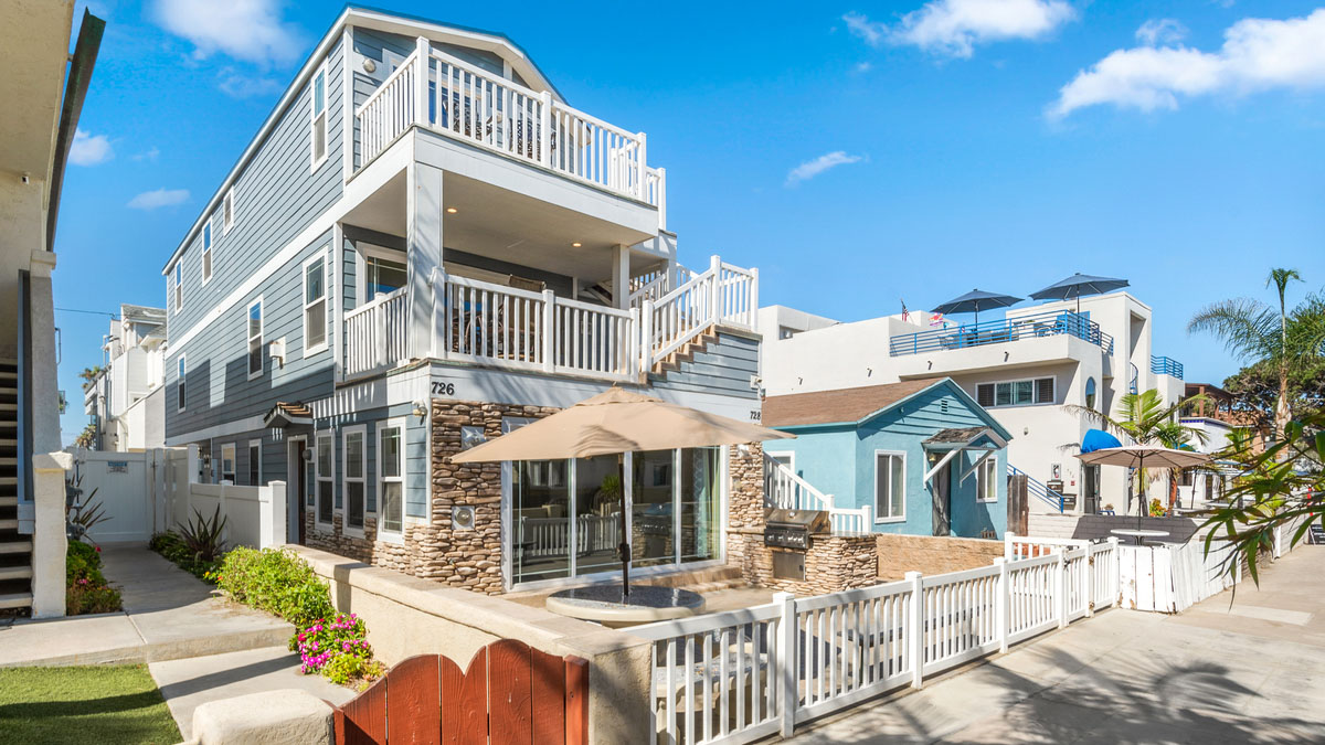 Photo inspiration: Visual Reference: 726 Ensenada Court